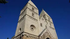 Jak Zjistím Který Notář Vyřizuje Dědictví